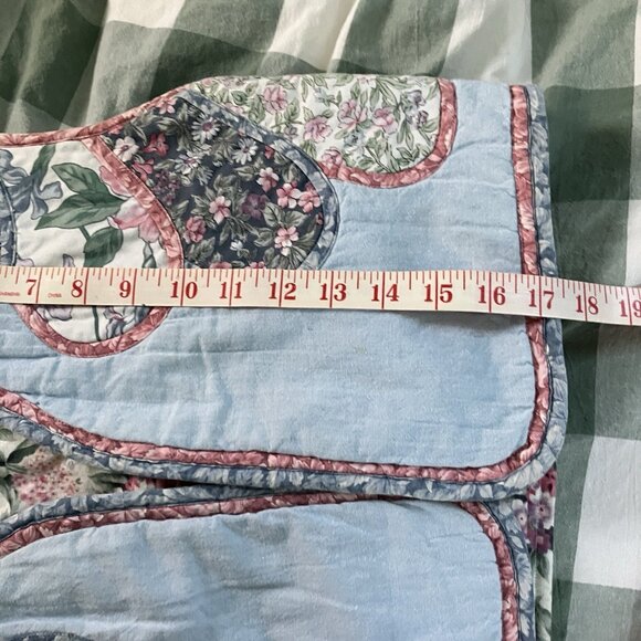 Vintage Handmade Quilted Vest Womens Cropped Floral Cottagecore Granny Prairie - Picture 7 of 9
